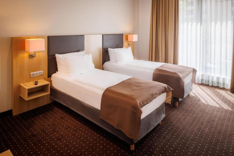 Best Western Premier Hotel Lanzcarre