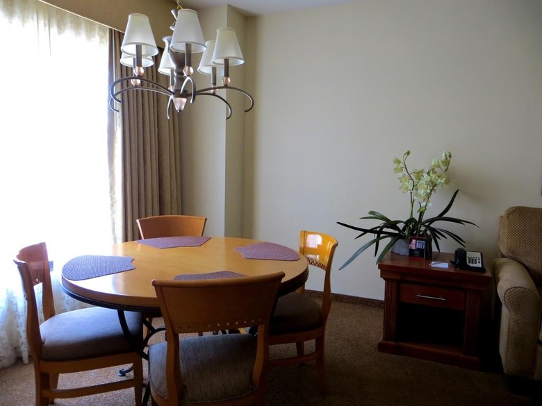 Hotel Polo Towers Suites