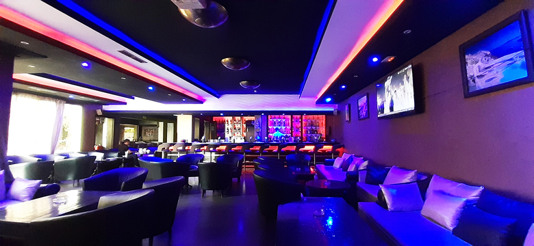 New Farah Hotel