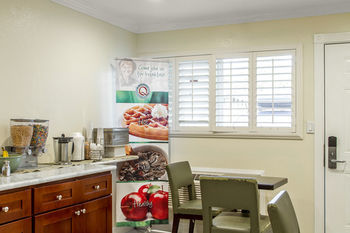Hotel Quality Inn University