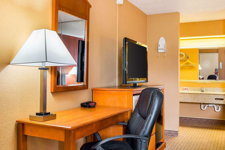 Hotel Econo Lodge