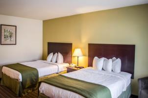 Hotel Quality Inn & Suites