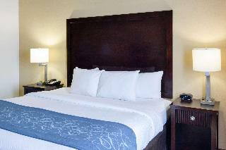 Hotel Comfort Suites Frisco