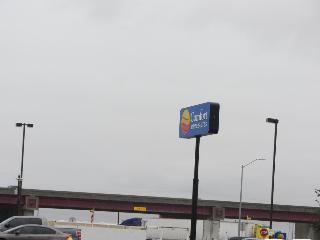 Hotel Comfort Inn & Suites
