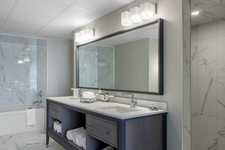 Chateau Moncton & Suites An Ascend Hotel Collection Member