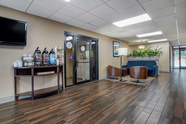 Hotel Comfort Inn