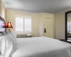 Baechtel Creek Inn & Spa An Ascend Hotel Collection Member