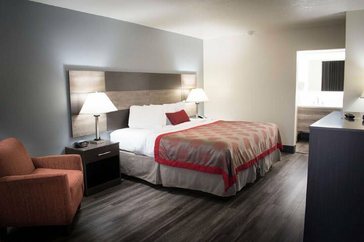 Hotel Quality Inn & Suites