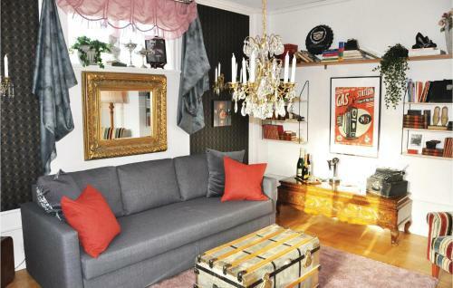 Three-bedroom Holiday Home In Karlstad