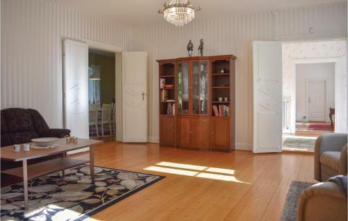 Five-bedroom Holiday Home In Klippan