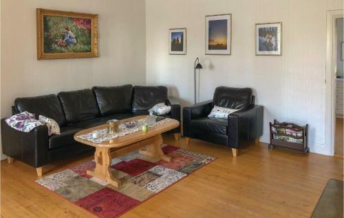 Five-bedroom Holiday Home In Klippan