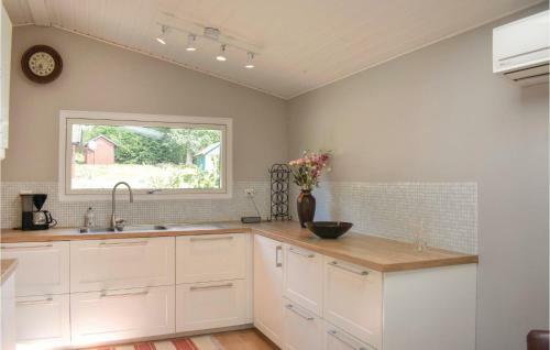 Three-bedroom Holiday Home In Klippan