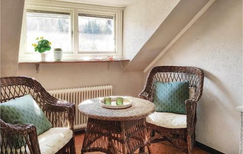 Six-bedroom Holiday Home In Knared