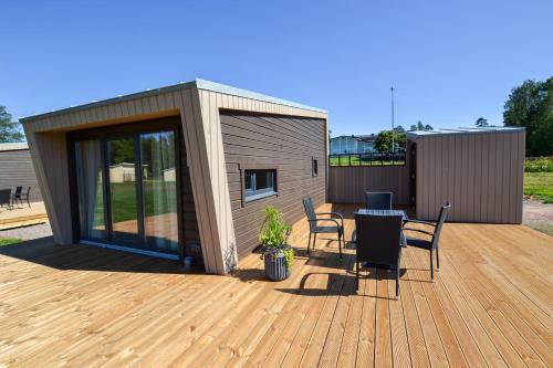 Kristinehamn Herrg�rdscamping & Stugor
