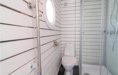 One-bedroom Holiday Home In Larbro