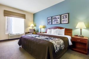 Hotel Sleep Inn & Suites