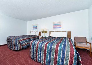 Hotel Rodeway Inn & Suites