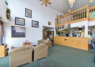 Hotel Rodeway Inn & Suites