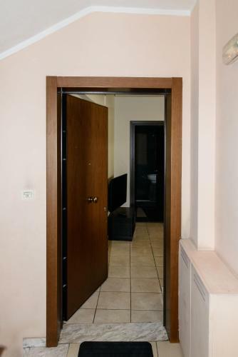Apartment & Parking 100m Kerameikos Metro