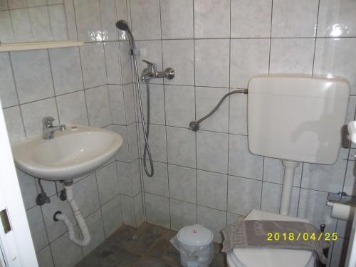 Dima Rooms And Apartments