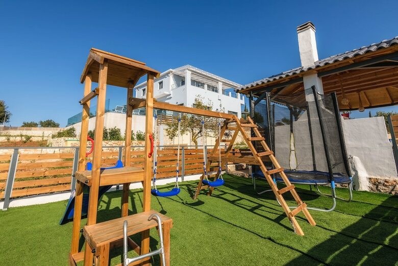 Alonaki Apartments
