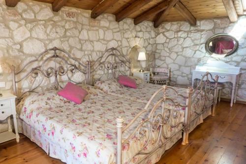 Villa Aresti Mountain Resort