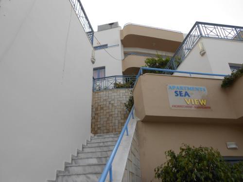 Sea View Apartments Cafe And Cocktail Bar