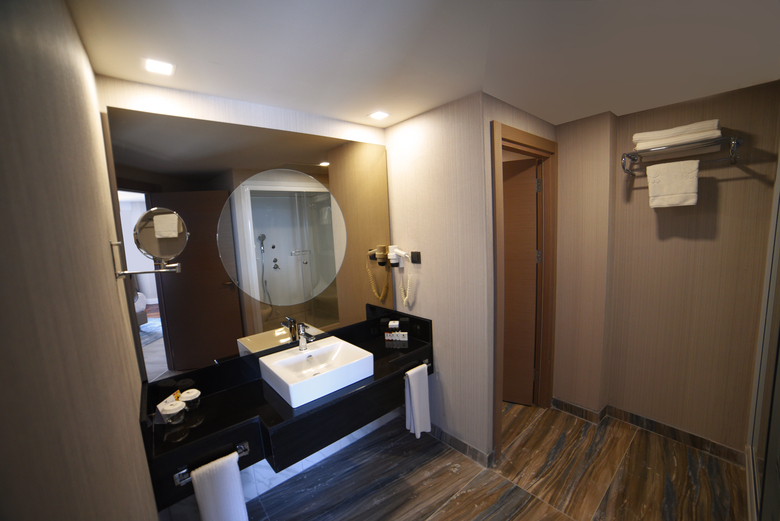 Hotel Royal Wings