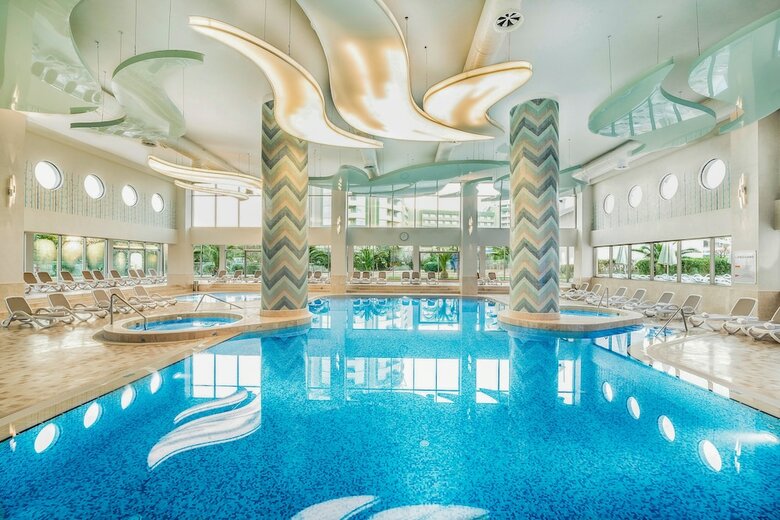 Titanic Beach & Resort De Luxe Hotel