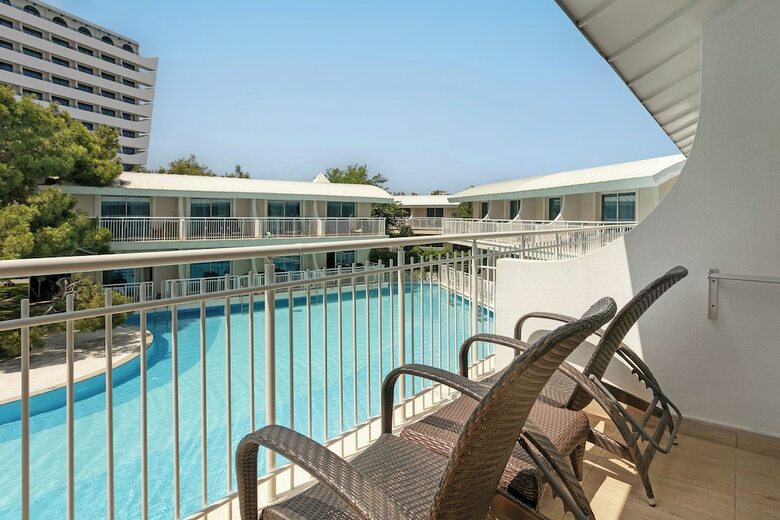 Titanic Beach & Resort De Luxe Hotel