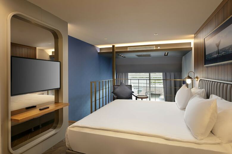 Titanic Beach & Resort De Luxe Hotel