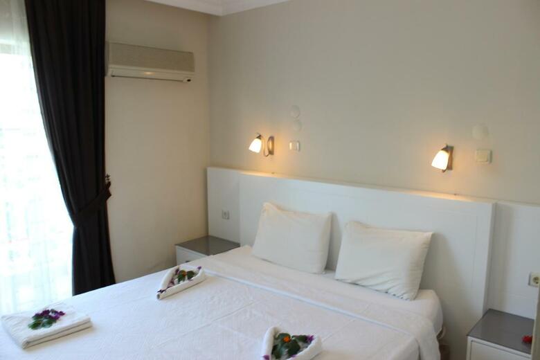 Kelebek Hotel - Don't Use