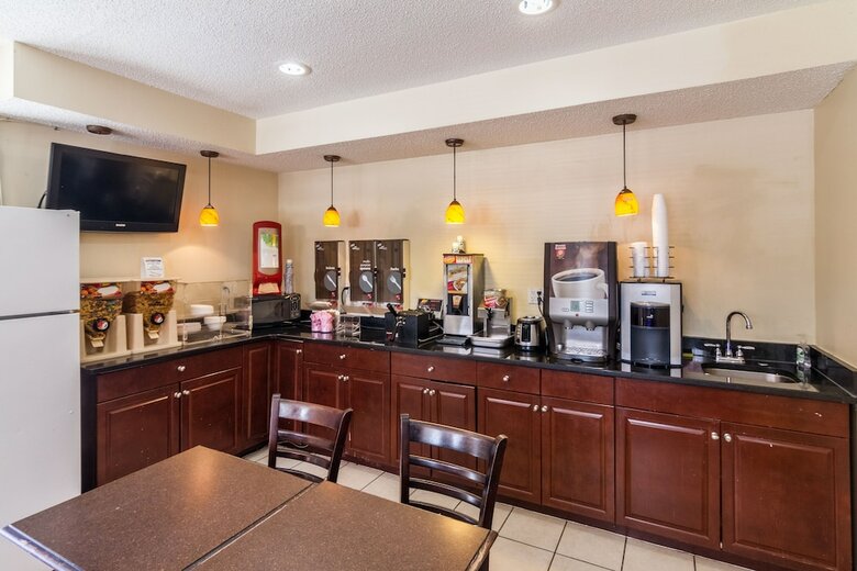 Hotel Econo Lodge