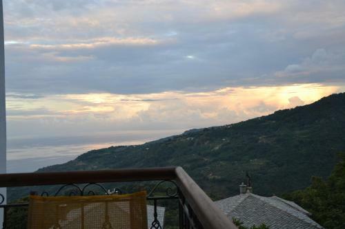 Hostal Guesthouse Filyra