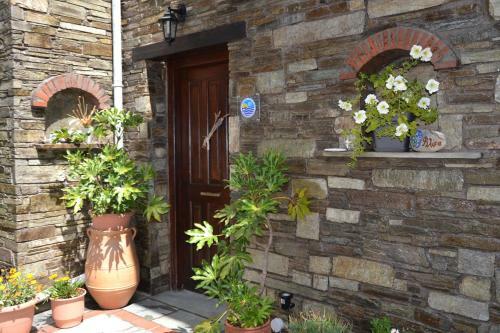 Hostal Guesthouse Filyra