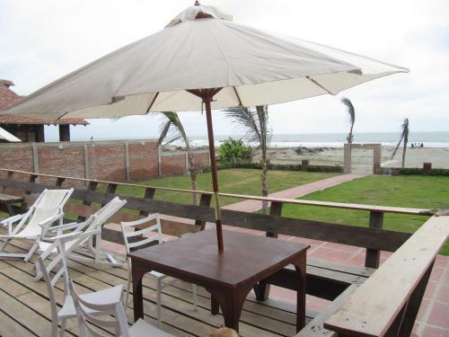 Chatet Suizo Al Pie Del Mar