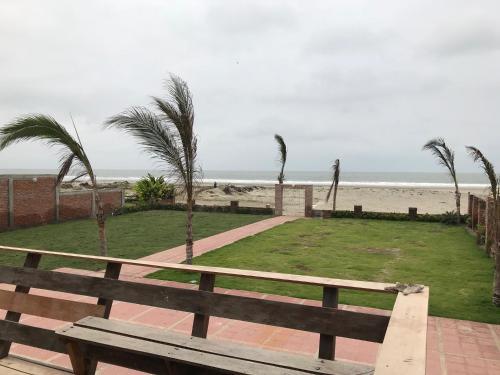 Chatet Suizo Al Pie Del Mar