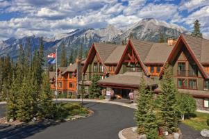 Hotel Resort At Canmore Banff