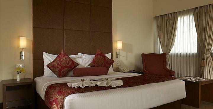 Hotel Express Towers
