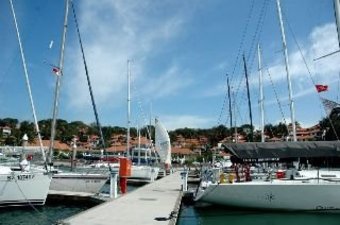 Hotel Nongsa Point Marina & Resort