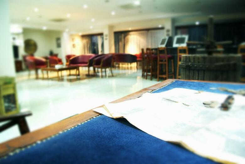 Moniatis Hotel