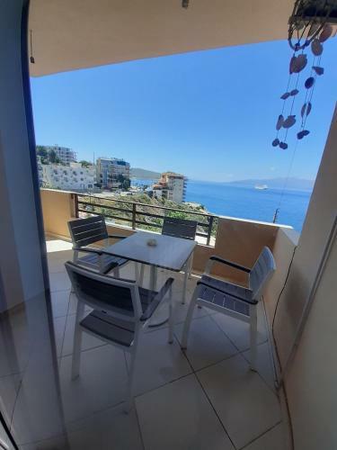 Del Mar Sea View Apartment