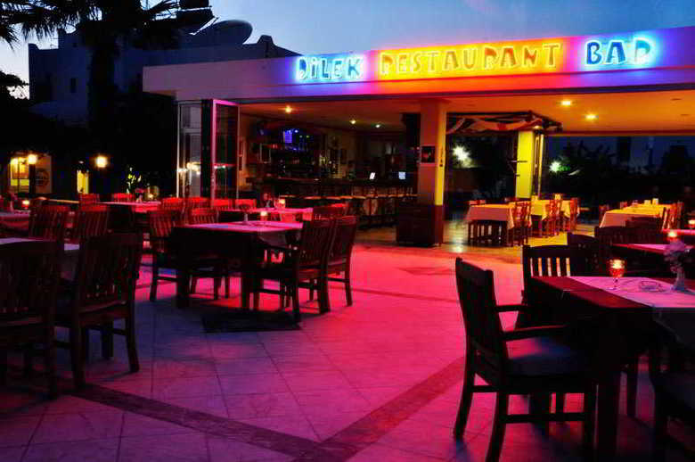 Dilek Hotel & Apartments