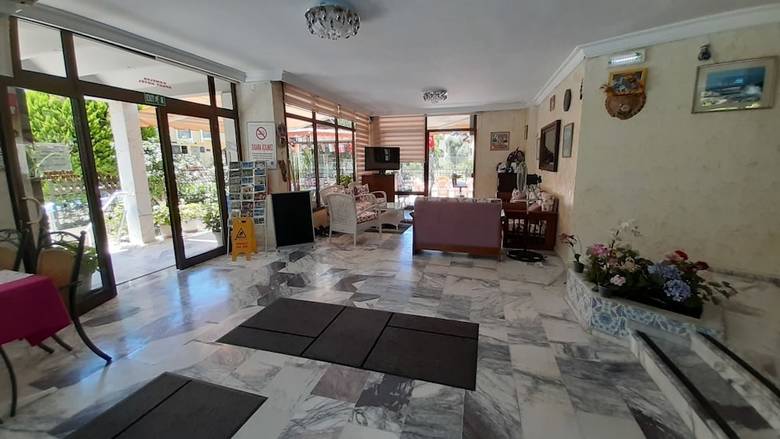 Hotel Kamelya Apartments