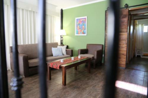 Lodge La Reserva. Caba�as, Apart.