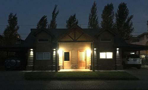Lodge La Reserva. Caba�as, Apart.