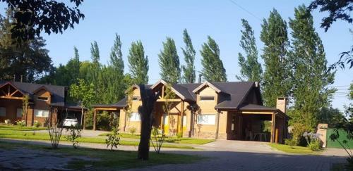 Lodge La Reserva. Caba�as, Apart.