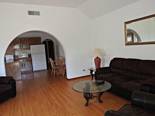 Windsong Guest Apartments