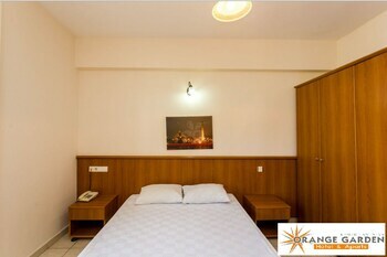 Hotel Orange Garden Apartments