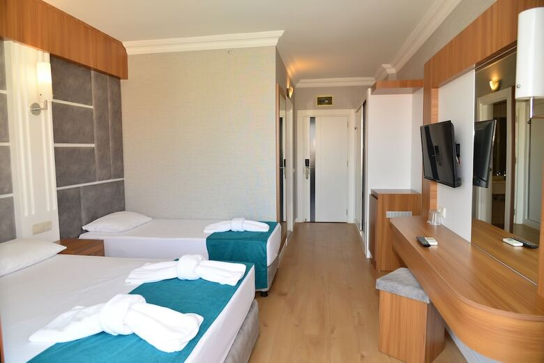 Side Yesiloz Hotel